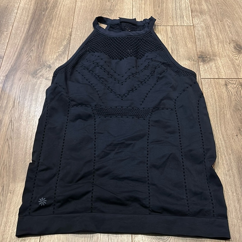 Athleta cut out tank